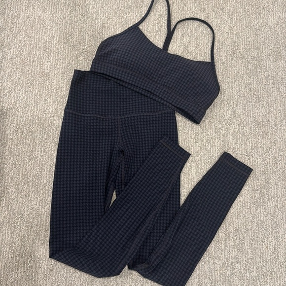 lululemon athletica Pants - lululemon athletica Black Houndstooth Leggings & Sports Bra Set